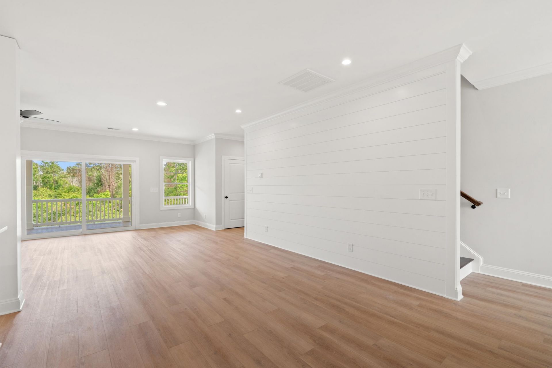 147 Litchfield Landing Photo 3