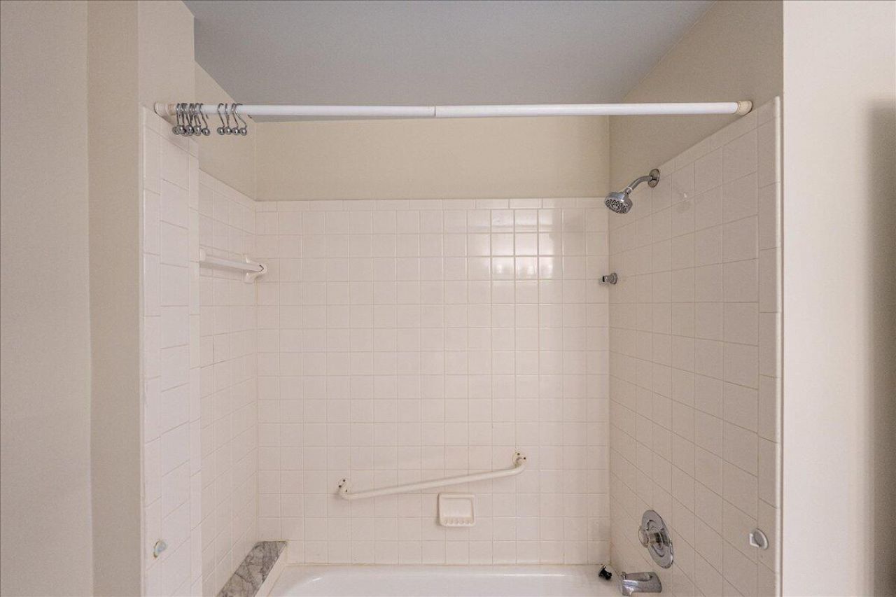 1775 S Dovetail Drive, Unit R, Fort Pierce, FL 34982 Photo