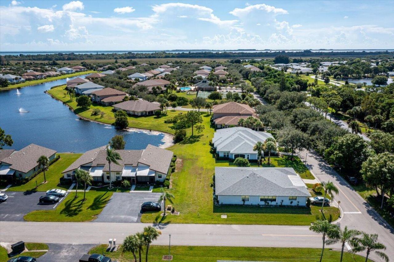 1775 S Dovetail Drive, Unit R, Fort Pierce, FL 34982 Photo