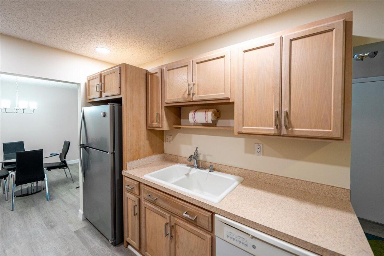 1775 S Dovetail Drive, Unit R, Fort Pierce, FL 34982 Photo