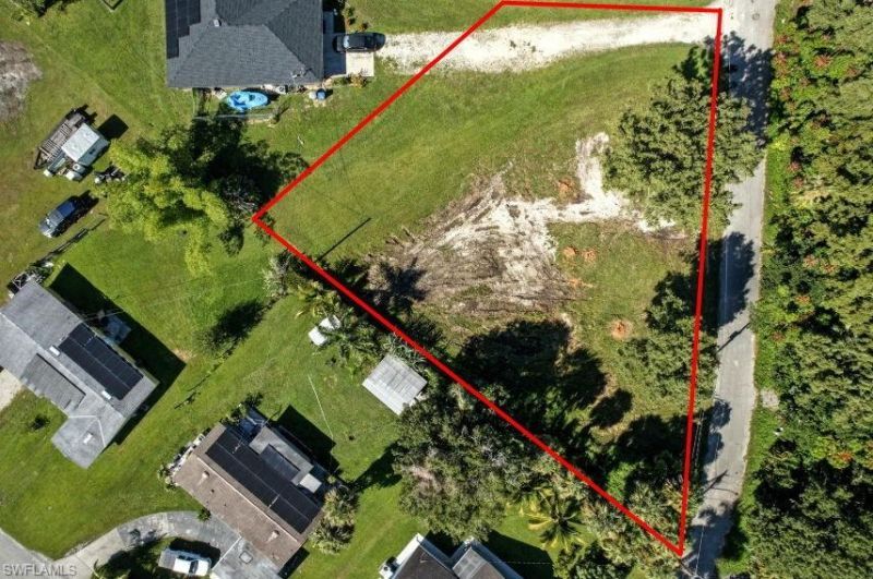 4364 Cypress Ln, Fort Myers, FL 33905 Photo