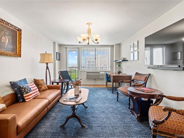 118-18 Union Turnpike, Unit 19G, Kew Gardens, NY 11415