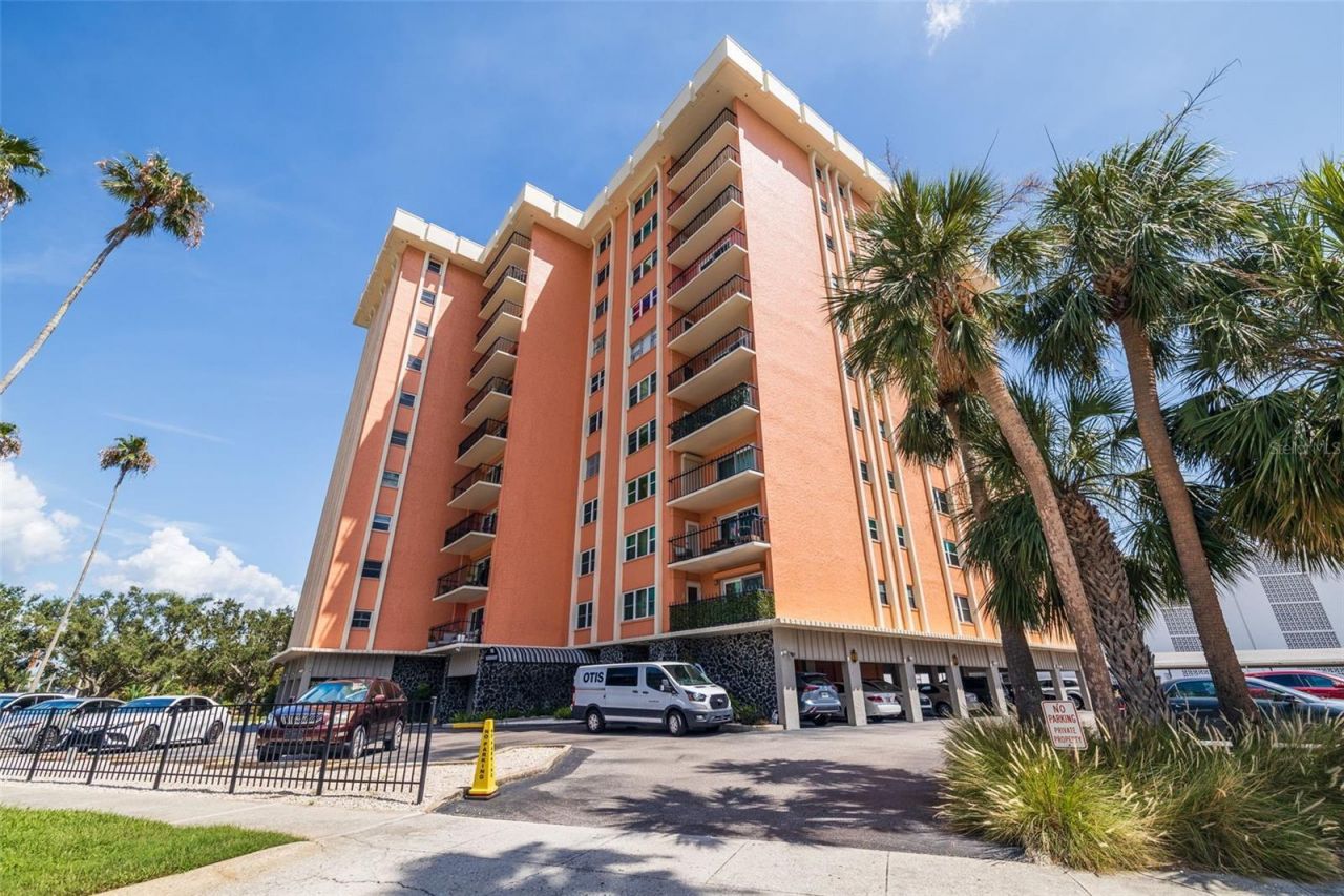 1120 N Shore Drive Ne, Unit 503, Saint Petersburg, FL 33701 Photo