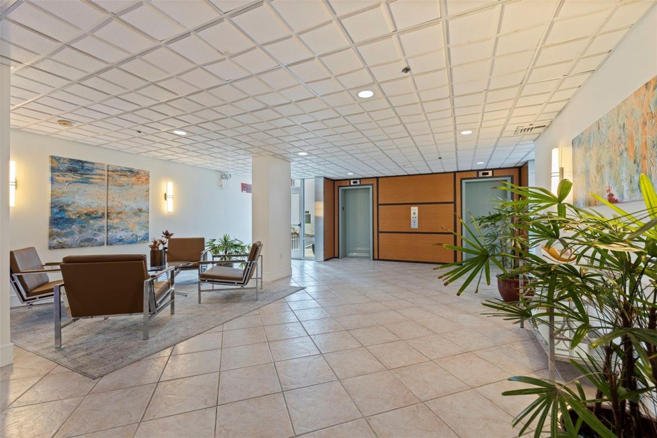 1120 N Shore Drive Ne, Unit 503, Saint Petersburg, FL 33701 Photo