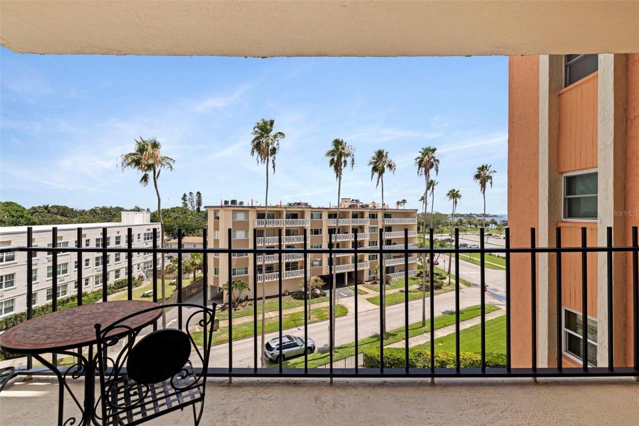 1120 N Shore Drive Ne, Unit 503, Saint Petersburg, FL 33701 Photo
