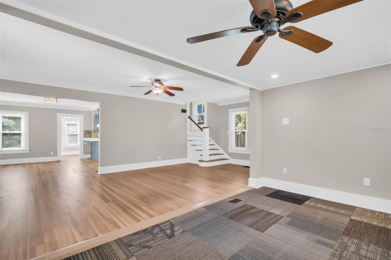 304 21st Avenue N, Saint Petersburg, FL 33704 Photo