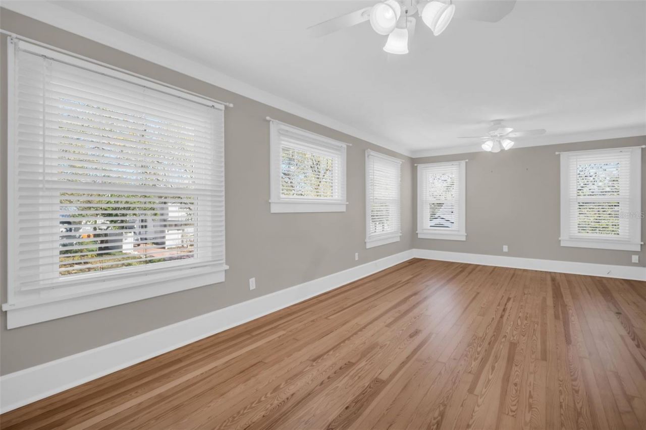 304 21st Avenue N, Saint Petersburg, FL 33704 Photo