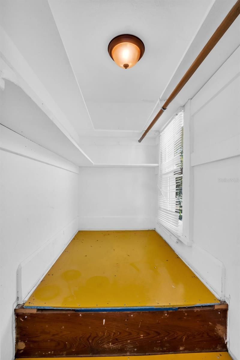 304 21st Avenue N, Saint Petersburg, FL 33704 Photo