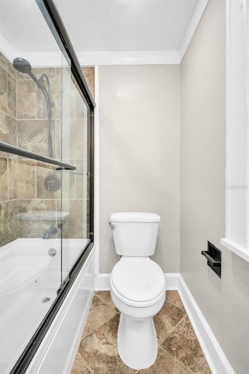 304 21st Avenue N, Saint Petersburg, FL 33704 Photo