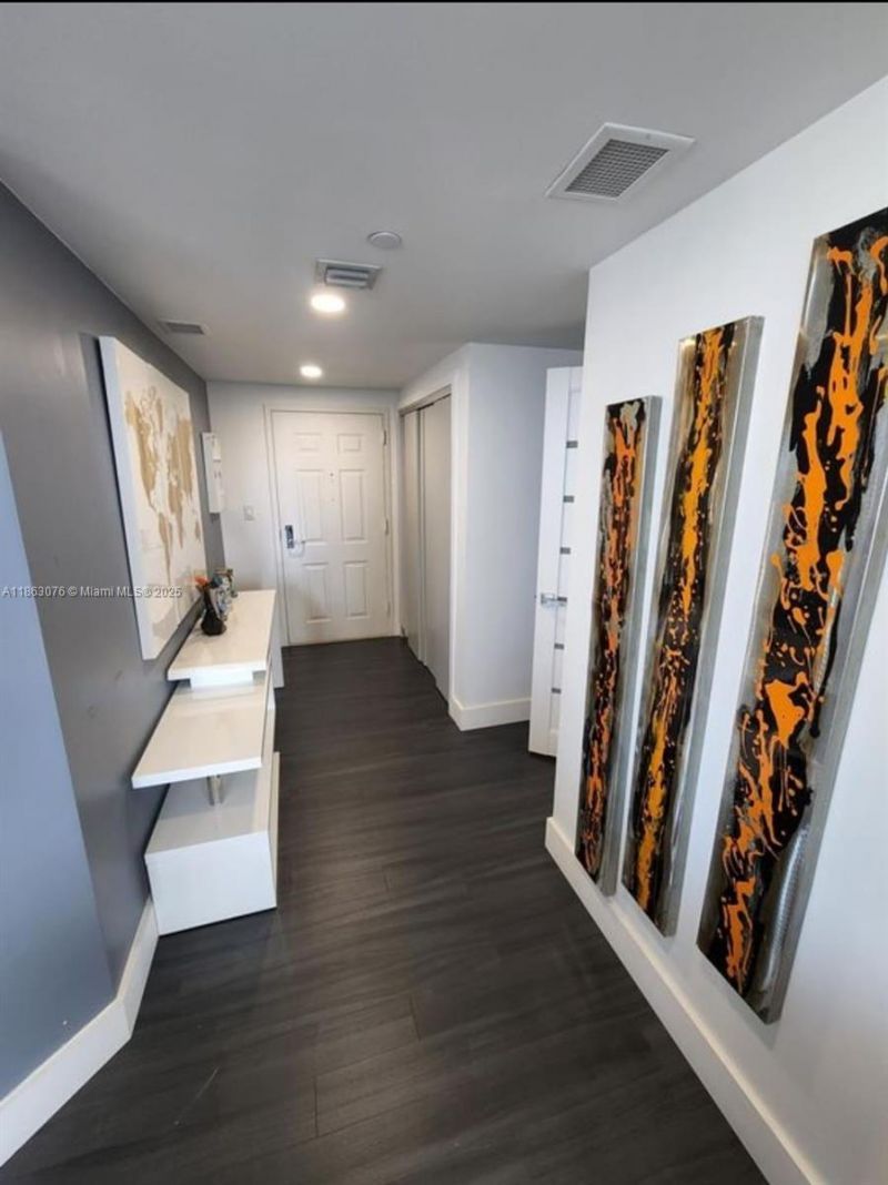 19501 W Country Club Dr, Unit 1508, Aventura, FL 33180 Photo