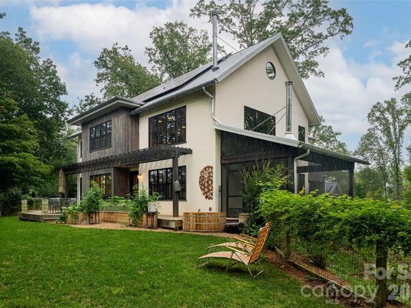 7 Bee Balm Way, Asheville, NC 28804