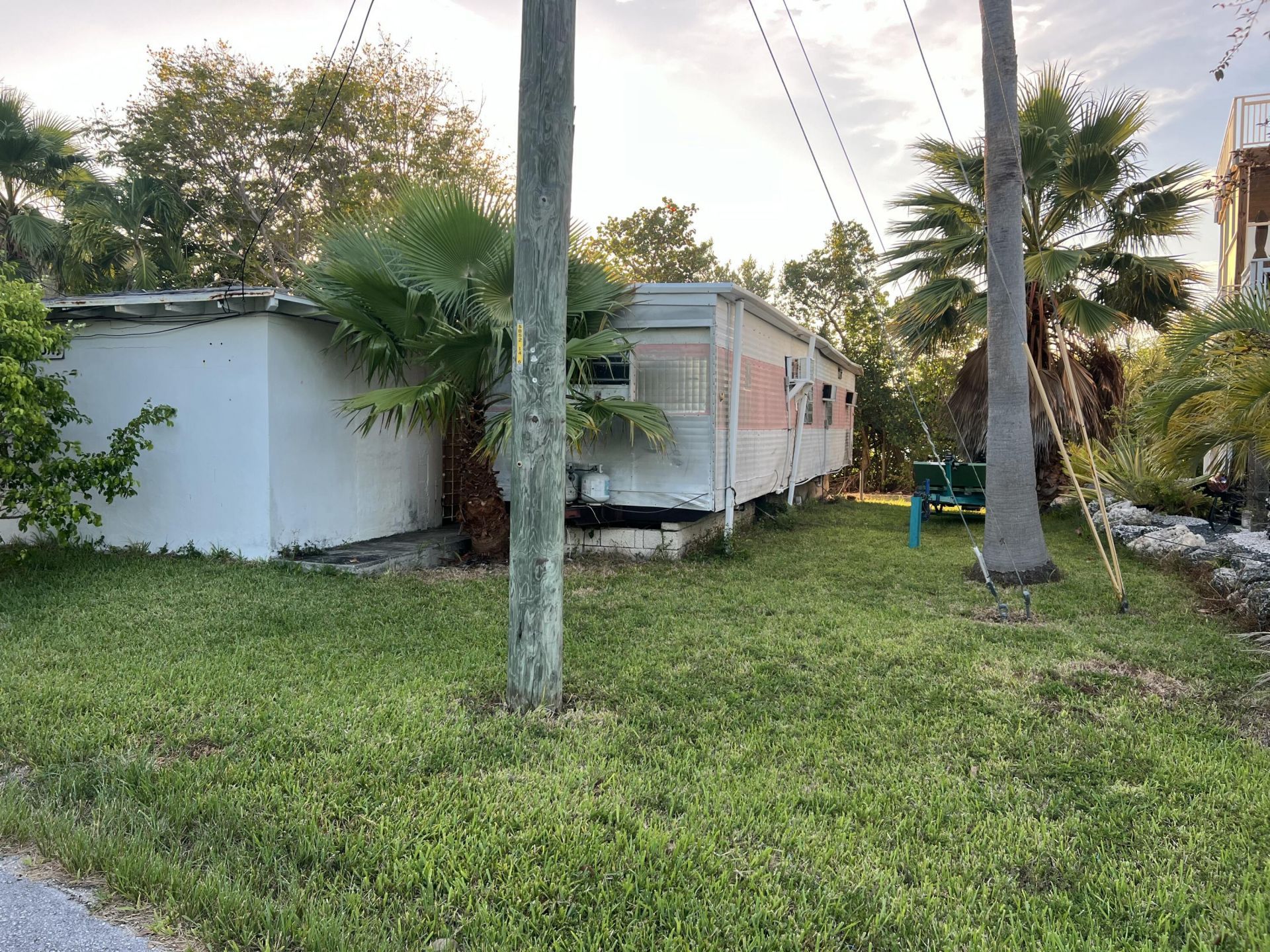 6 Beach Drive, Saddle Bunch, FL 33040 Photo