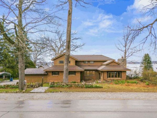 683 Waverly Road, La Porte, IN 46350