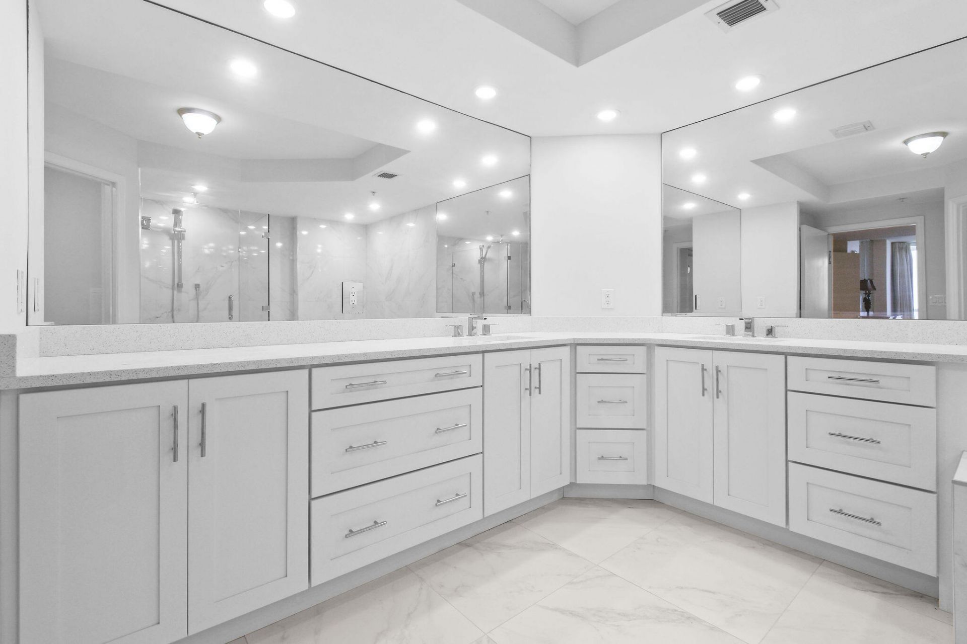 8650 S Ocean Drive, Unit 306, Jensen Beach, FL 34957 Photo