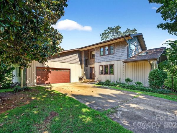 415 Reel Hollow Road, Marion, NC 28752