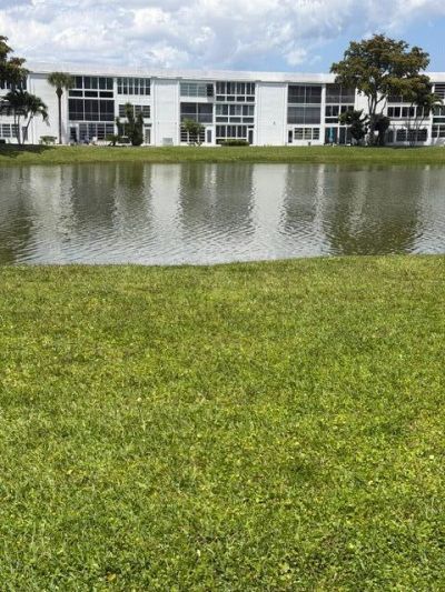 106 Wellington M, Unit 1, West Palm Beach, FL 33417 Photo