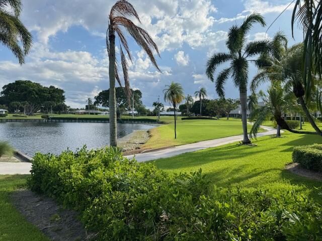 169 Atlantis Blvd Boulevard, Unit 206, Atlantis, FL 33462 Photo