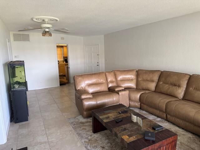 169 Atlantis Blvd Boulevard, Unit 206, Atlantis, FL 33462 Photo