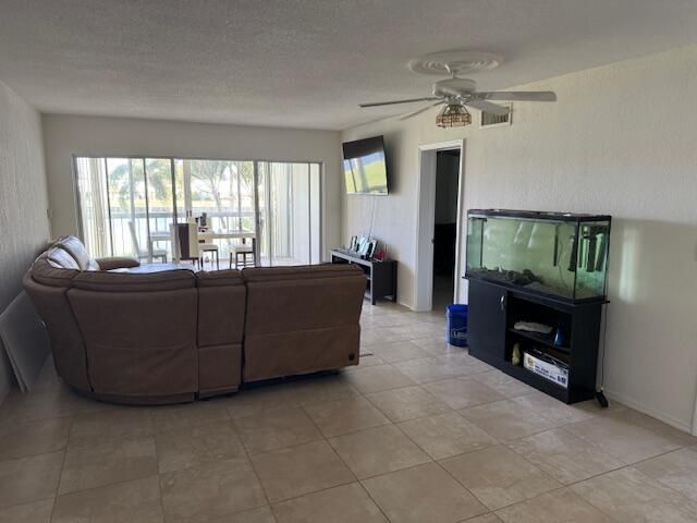 169 Atlantis Blvd Boulevard, Unit 206, Atlantis, FL 33462 Photo