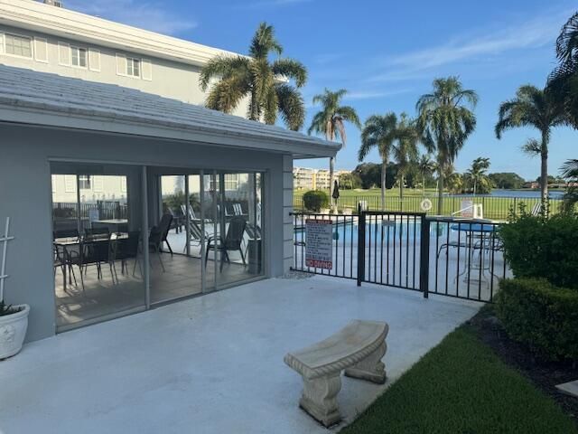 169 Atlantis Blvd Boulevard, Unit 206, Atlantis, FL 33462 Photo