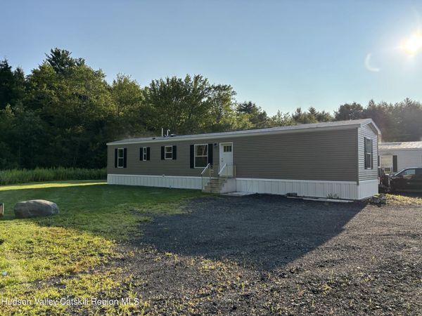 20 Mountain View Way, Stephentown, NY 12169