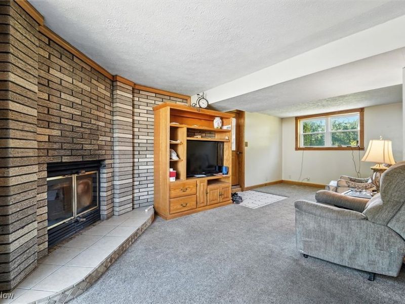 15744 Rock Creek Road, Thompson, OH 44086 Photo 30