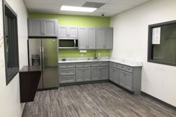 1384 Remount Road photo 4