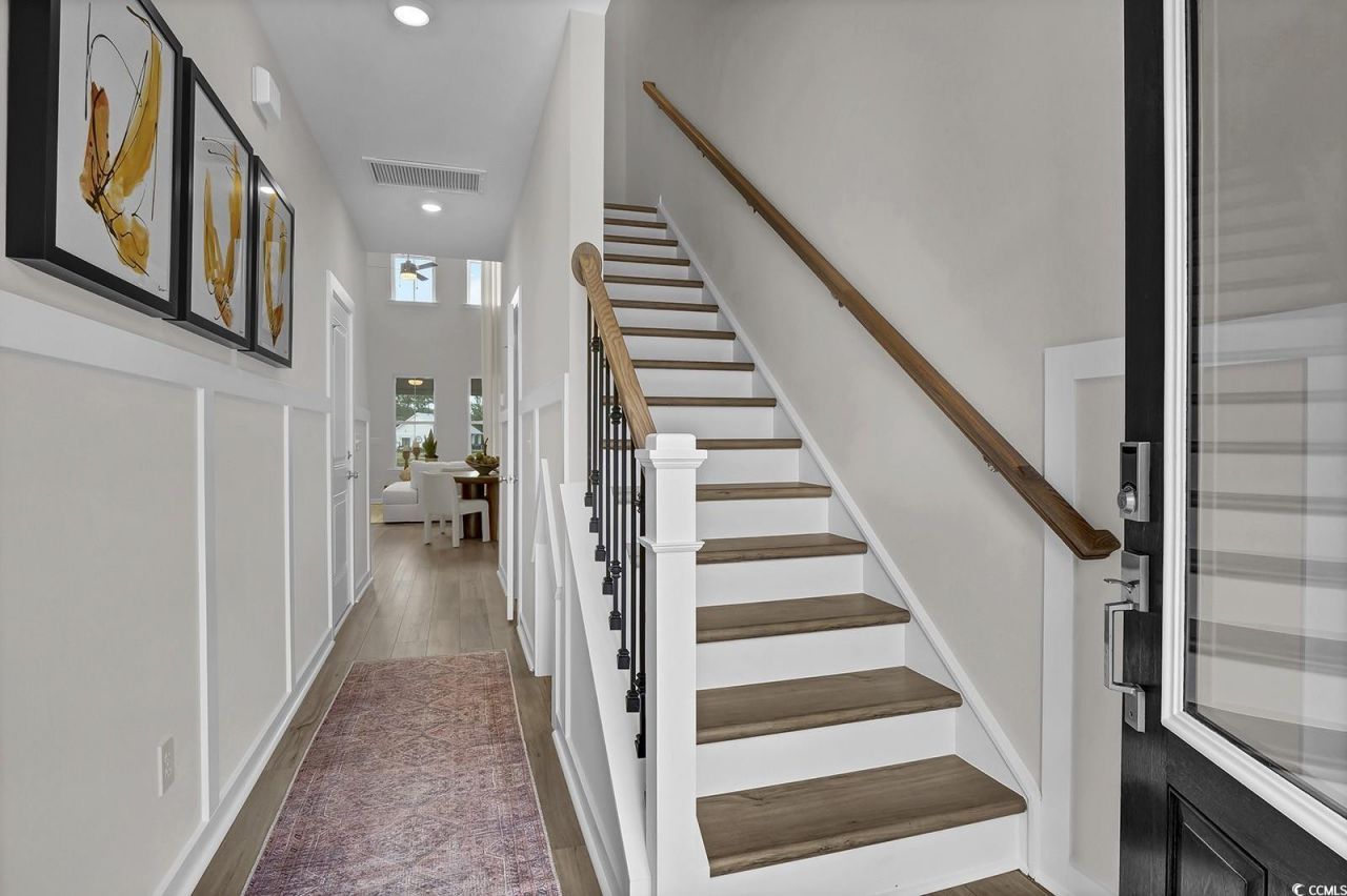 408 Ireland Way Photo 2