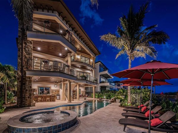 17824 LEE AVENUE, REDINGTON SHORES, FL 33708