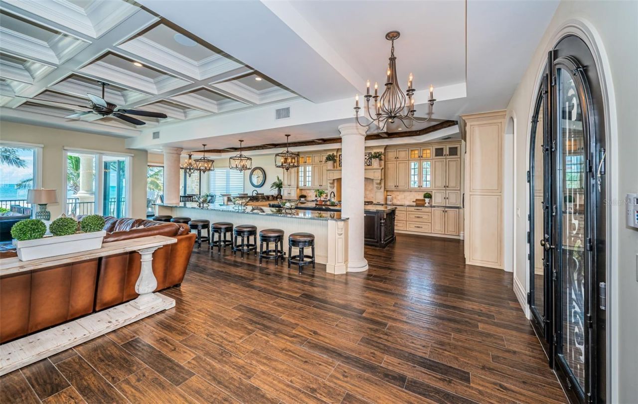 17824 Lee Avenue, Redington Shores, FL 33708 Photo