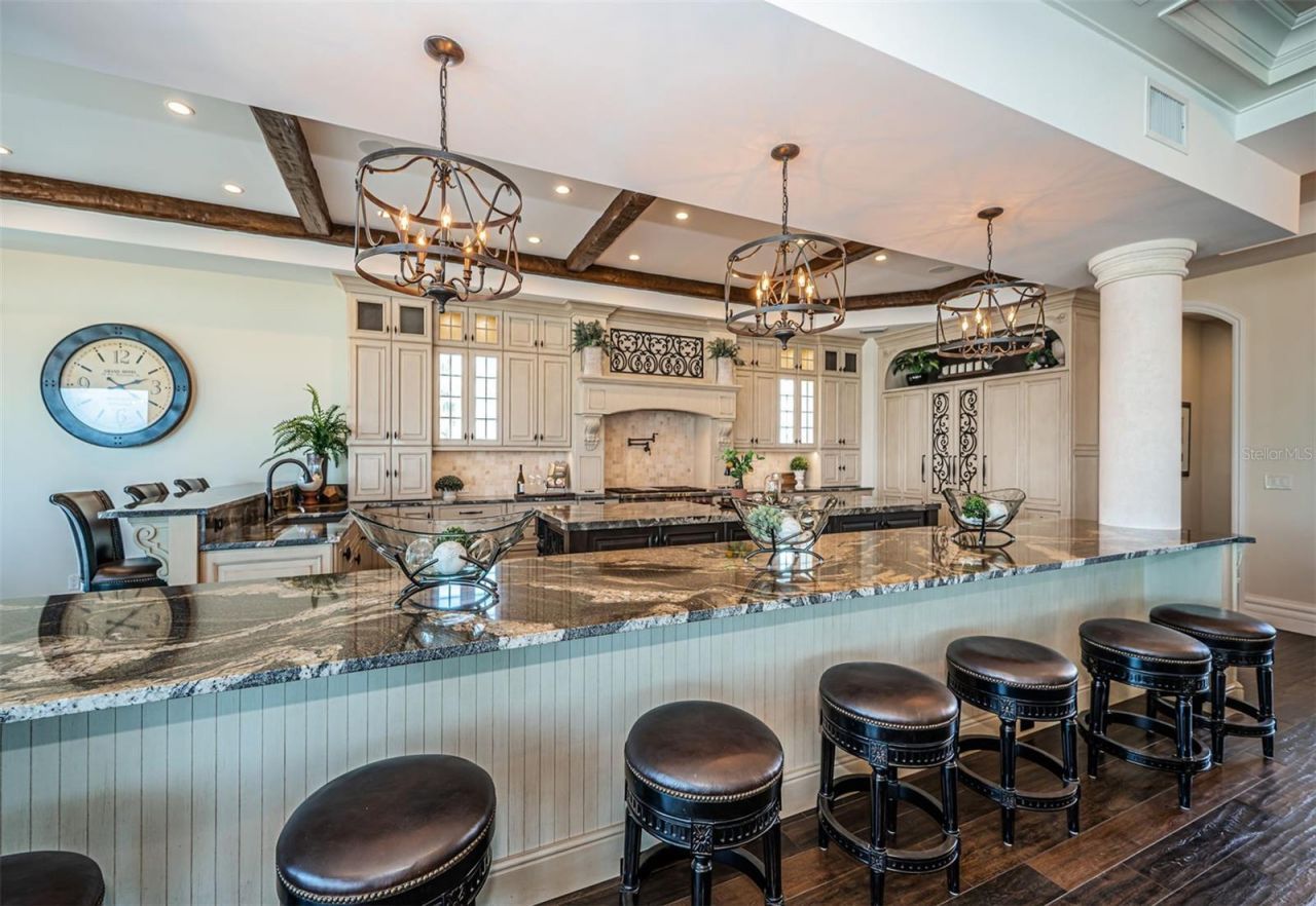 17824 Lee Avenue, Redington Shores, FL 33708 Photo