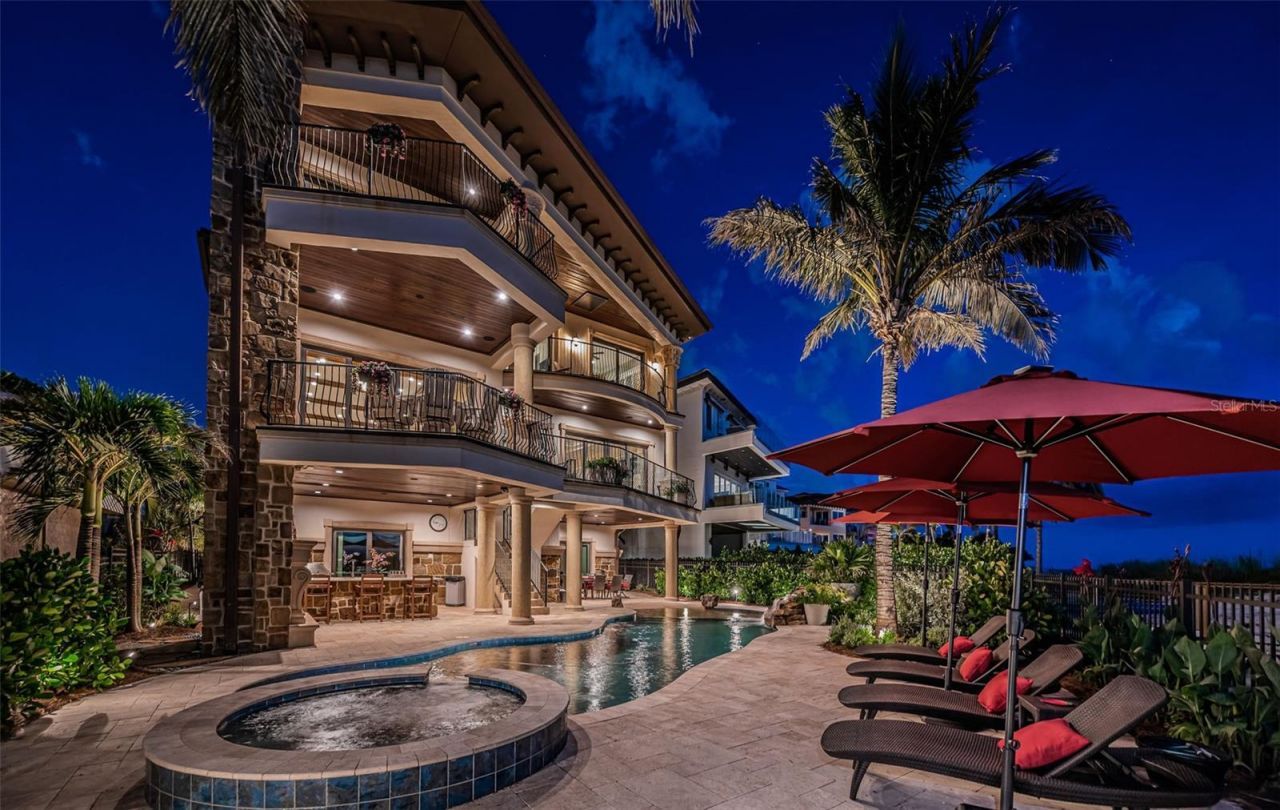 17824 Lee Avenue, Redington Shores, FL 33708 Photo