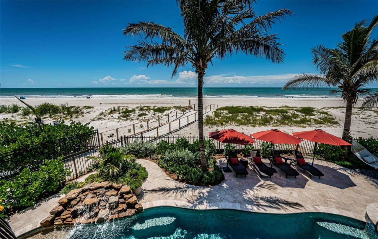 17824 Lee Avenue, Redington Shores, FL 33708 Photo