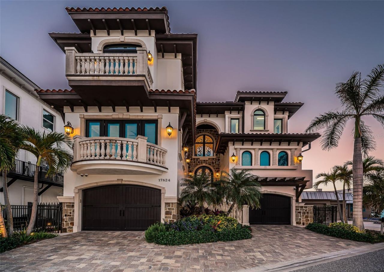 17824 Lee Avenue, Redington Shores, FL 33708 Photo