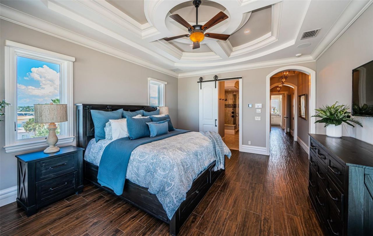 17824 Lee Avenue, Redington Shores, FL 33708 Photo