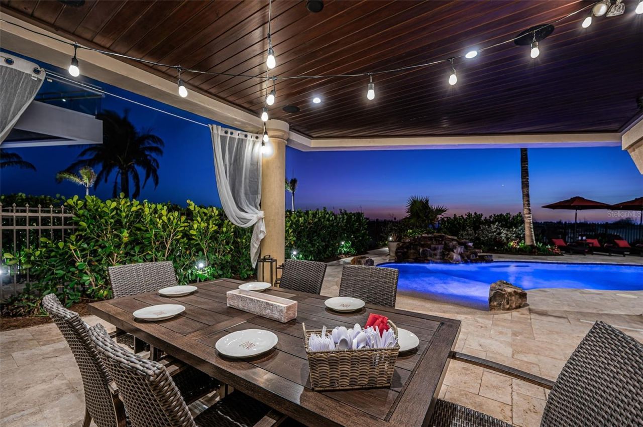 17824 Lee Avenue, Redington Shores, FL 33708 Photo