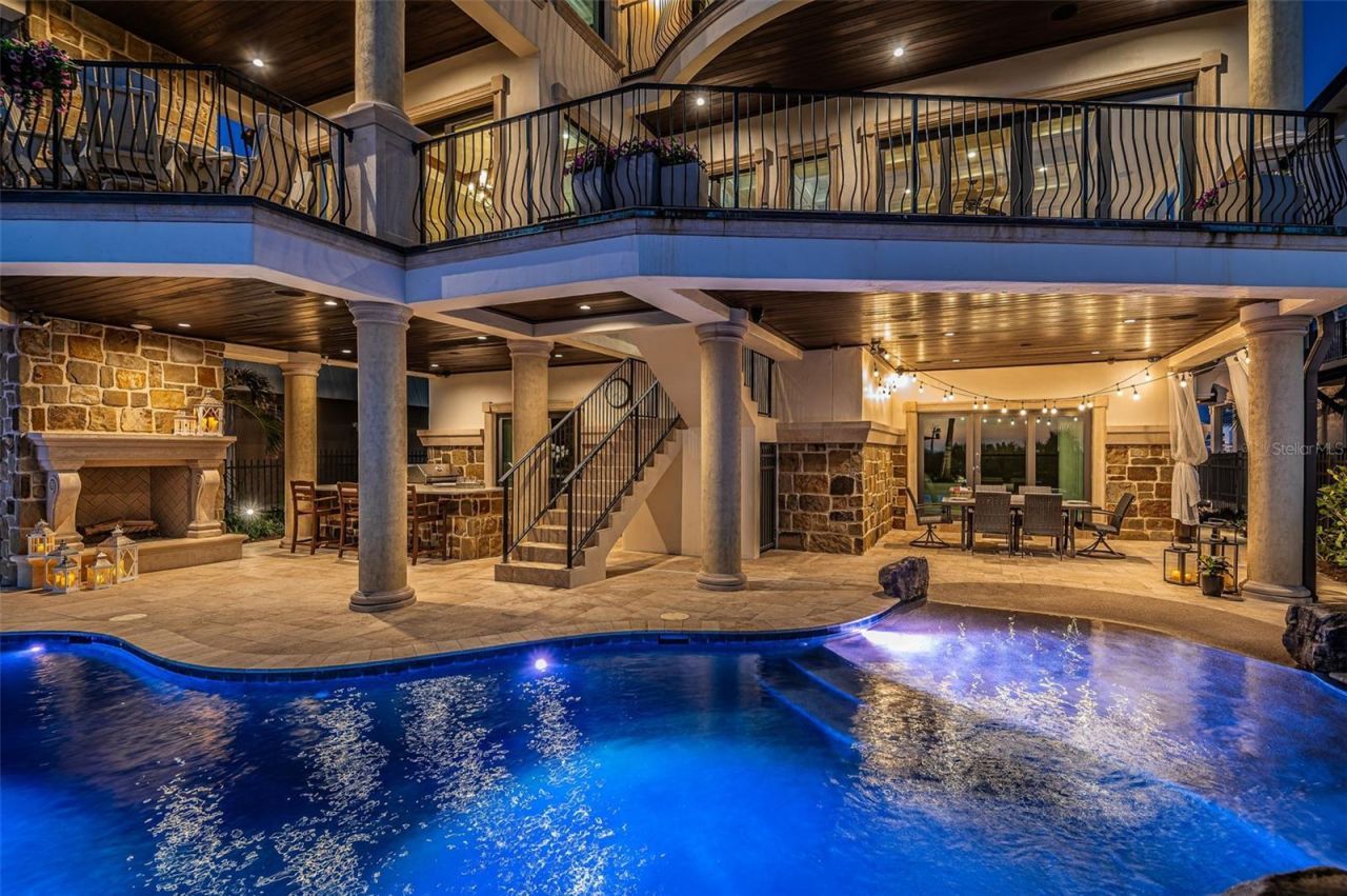 17824 Lee Avenue, Redington Shores, FL 33708 Photo