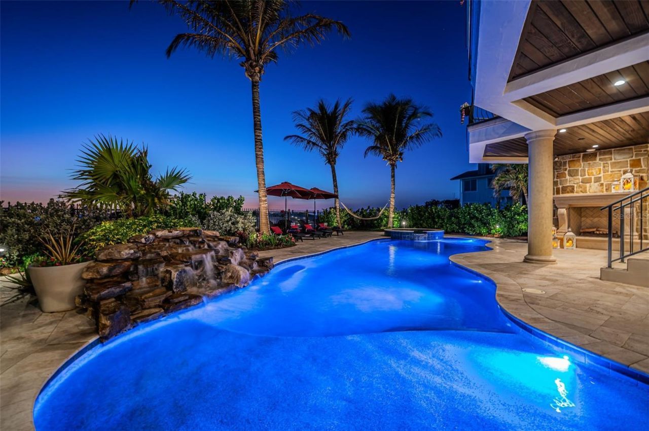 17824 Lee Avenue, Redington Shores, FL 33708 Photo