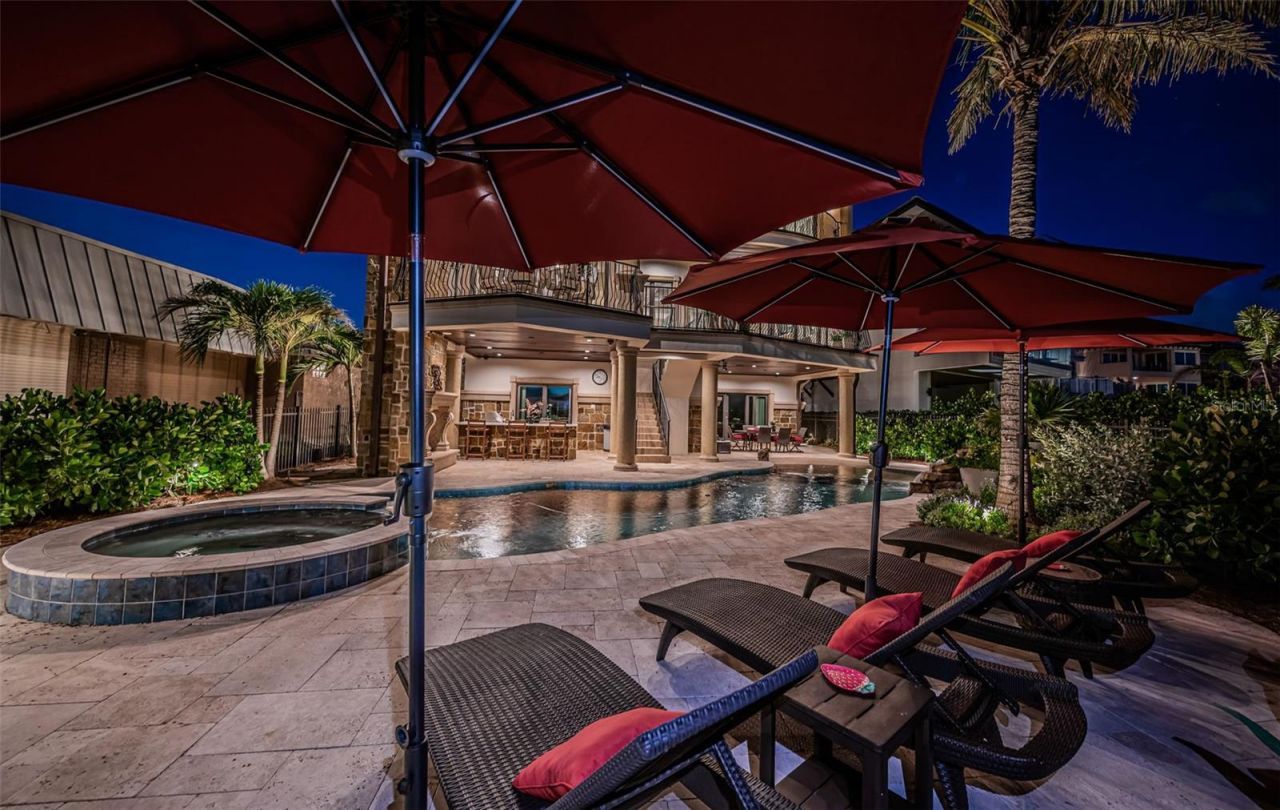 17824 Lee Avenue, Redington Shores, FL 33708 Photo