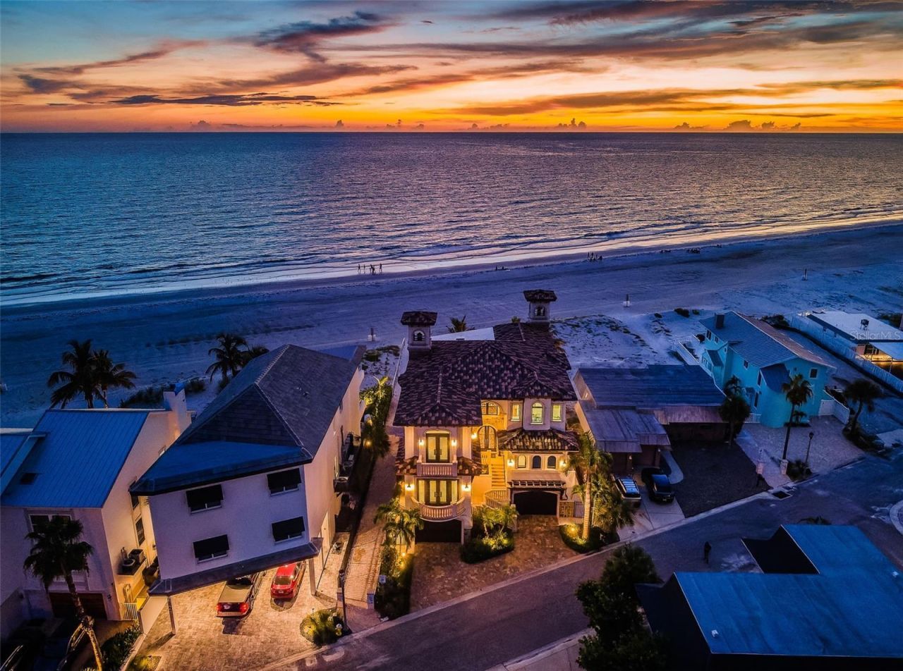 17824 Lee Avenue, Redington Shores, FL 33708 Photo