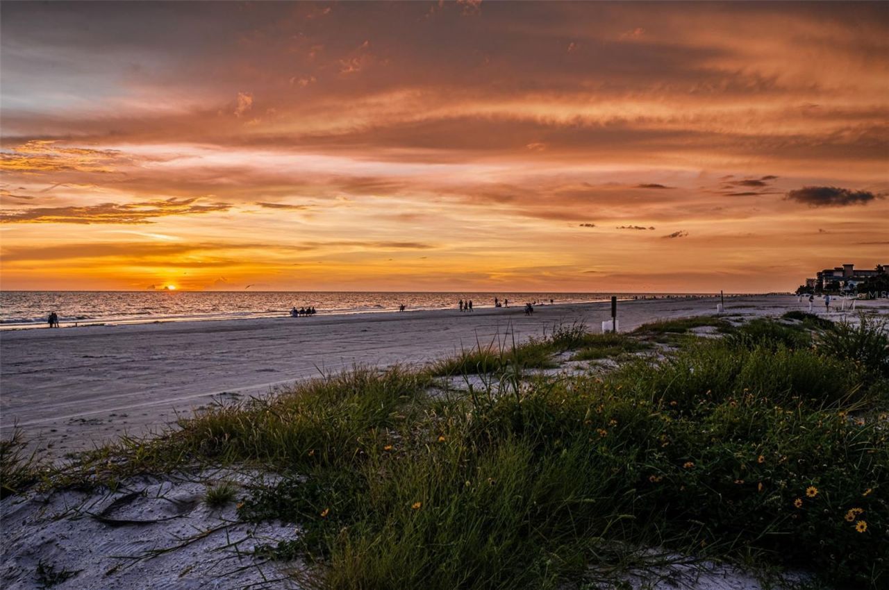 17824 Lee Avenue, Redington Shores, FL 33708 Photo