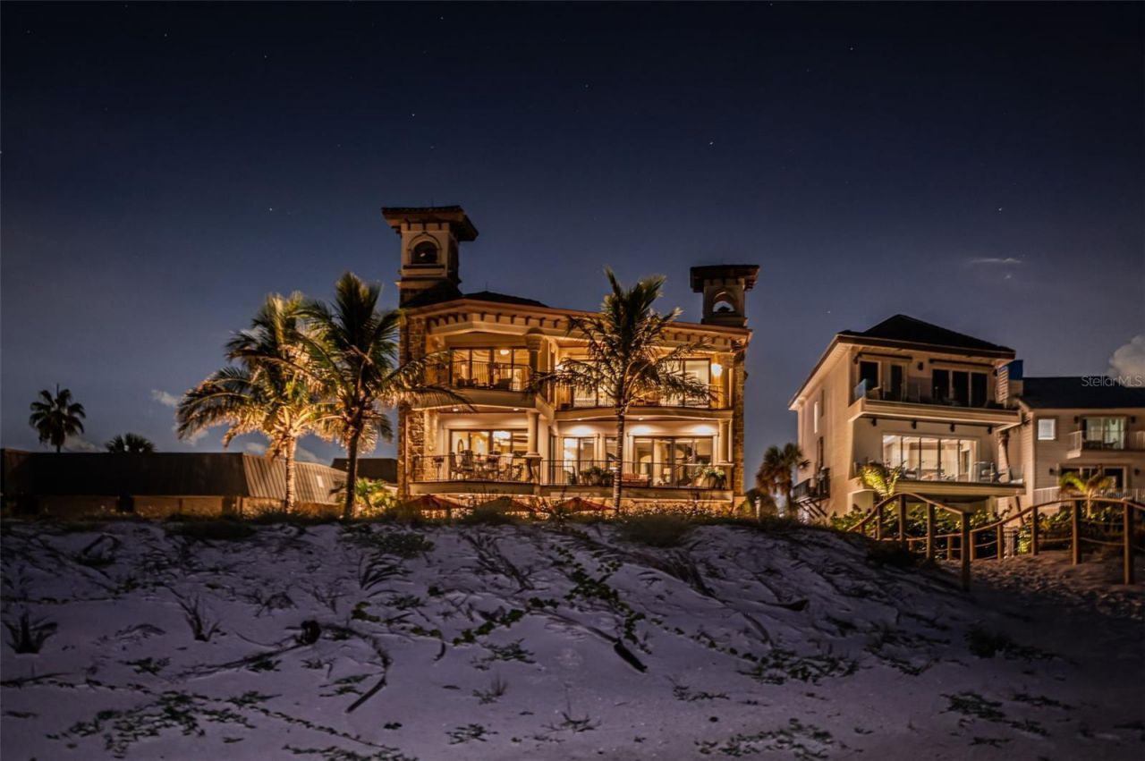 17824 Lee Avenue, Redington Shores, FL 33708 Photo