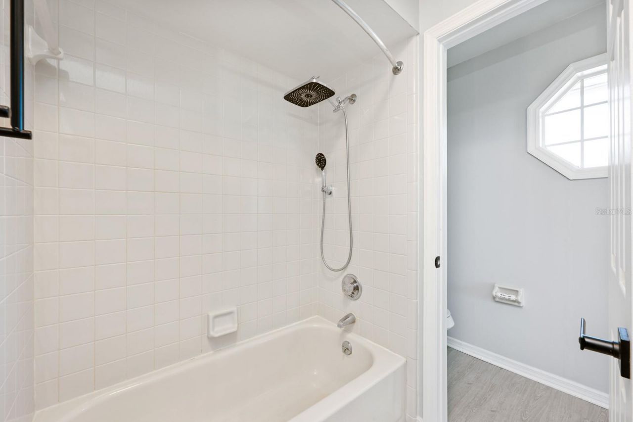 524 Glen Grove Lane, Orlando, FL 32839 Photo