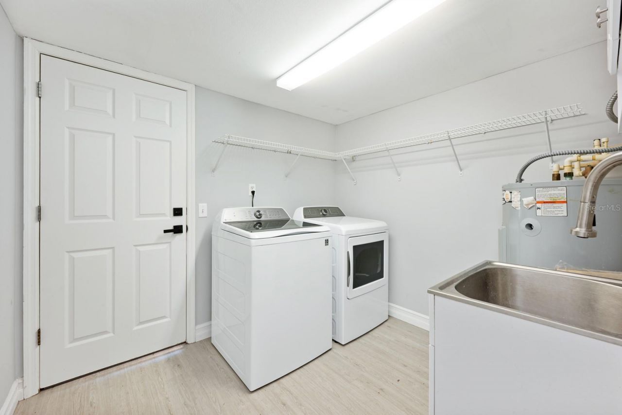 524 Glen Grove Lane, Orlando, FL 32839 Photo