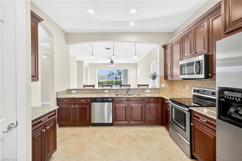 11107 Laughton Cir, Fort Myers, FL 33913 Photo