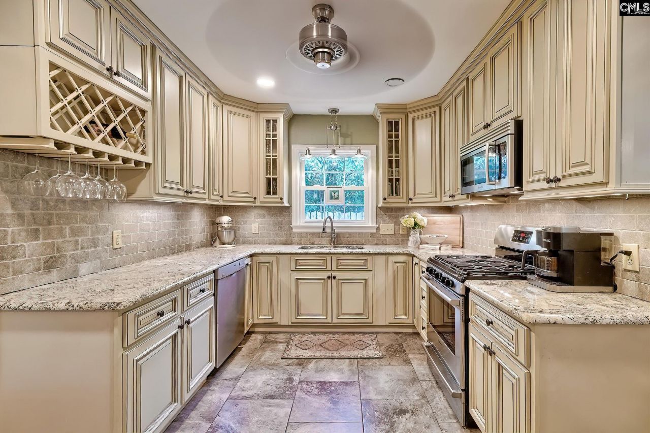 4721 Kilbourne Road Photo 16