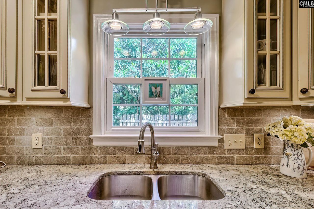 4721 Kilbourne Road Photo 17