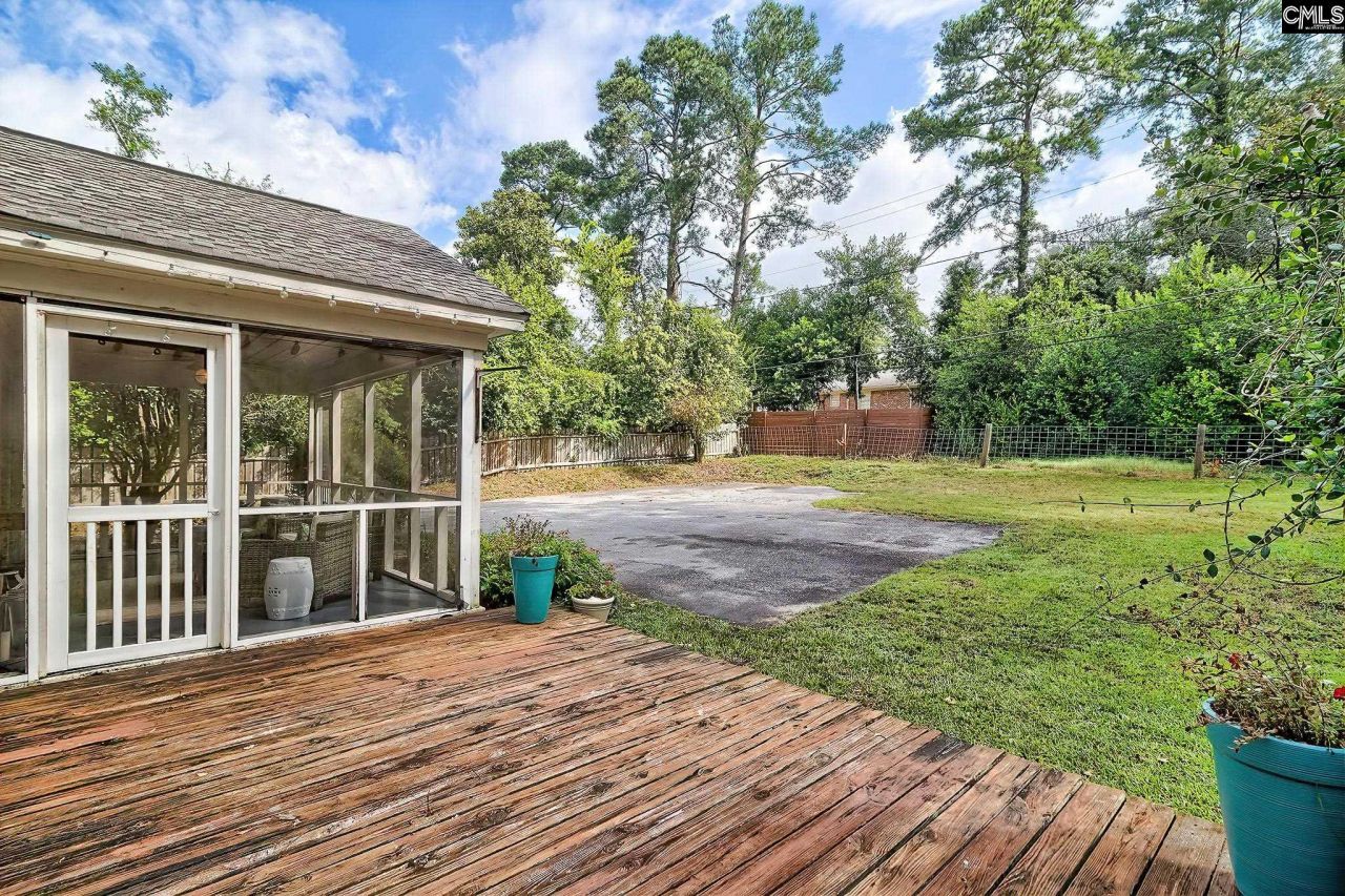 4721 Kilbourne Road Photo 36