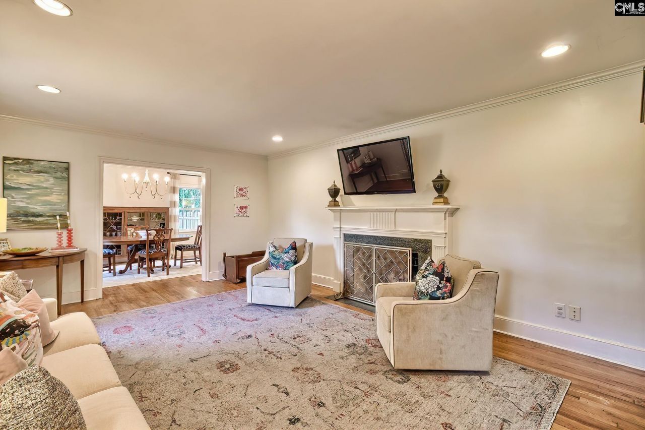 4721 Kilbourne Road Photo 9