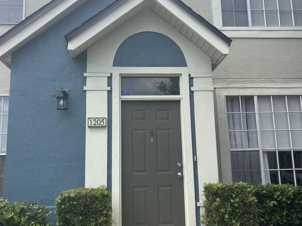 13700 RICHMOND PARK Drive N, Unit 1205, Jacksonville, FL 32224